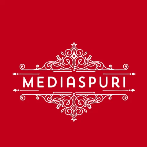 Medias Puri Ballroom